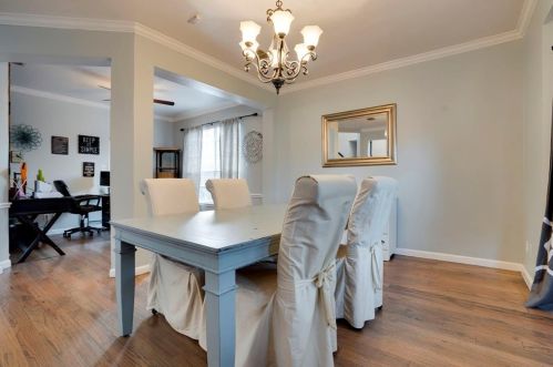 1900 Ring Teal Ln, Lewisville TX  75028-7291 exterior