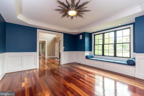 10 Devonshires Ct, Blue Bell PA  19422-2560 exterior