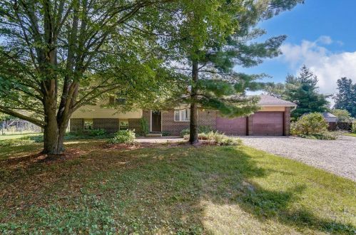 2362 Burnside Rd, Pataskala, OH 43062-9745