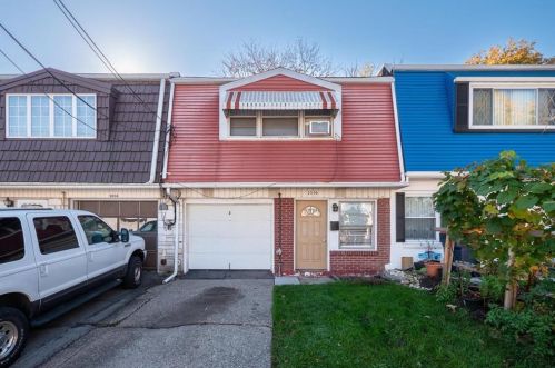 2306 3rd St, Easton, PA 18042-6064