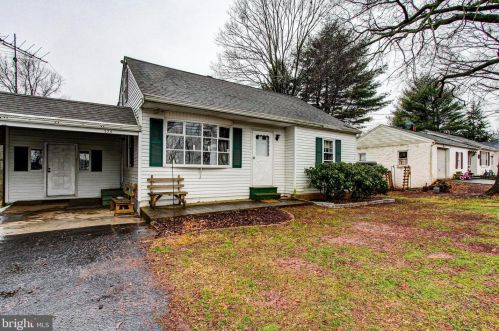 524 Cedarville Rd, Pottstown, PA 19465-7404