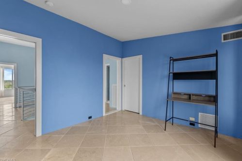 4150 Dingman Dr, Sanibel FL 33957-5107 exterior