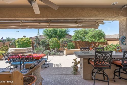 27041 Tonopah Dr, Buckeye AZ 85396-6932 exterior