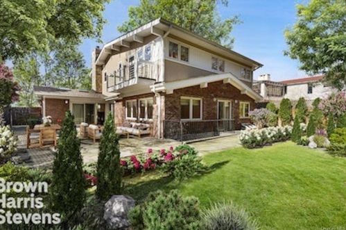 4750 Iselin Ave, Bronx NY  10471-2914 exterior