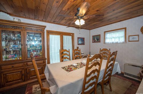 531 Rockaway St, West Islip NY  11795-1417 exterior