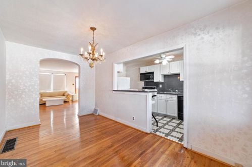 3207 Friendship St, Philadelphia PA 19149-1621 exterior