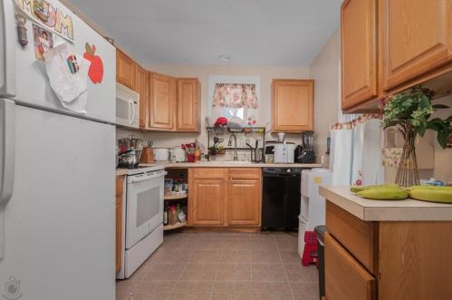 1009 Wilkes Barre St, Easton PA  18042-6381 exterior