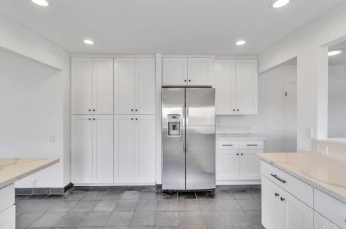 7949 Pasadena Ave, La Mesa CA  91941-7878 exterior