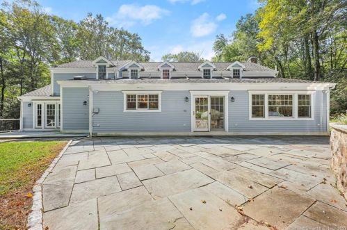 197 Deep Valley Rd, New Canaan CT  06840-2804 exterior