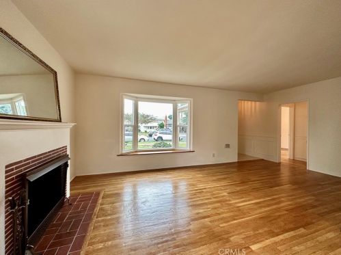 2965 Cedar Ave, Long Beach CA  90806-1414 exterior