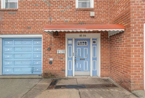 85-04 Parsons Blvd, Jamaica, NY 11432-1044