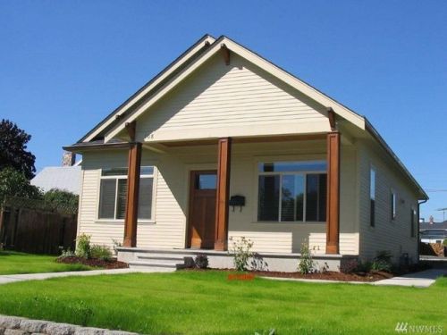 108 Grover St, Lynden, WA 98264-1421
