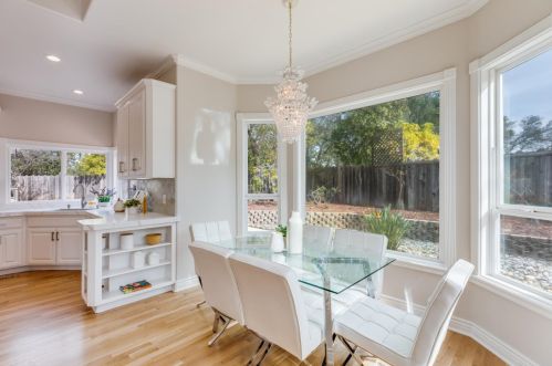 21461 Saratoga Hills Rd, Saratoga CA  95070-5377 exterior