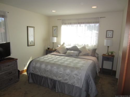 3986 Caminito Cassis, San Diego CA 92122-1977 exterior