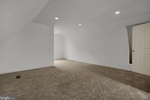 3655 Derry St, Harrisburg PA 17111-4354 exterior