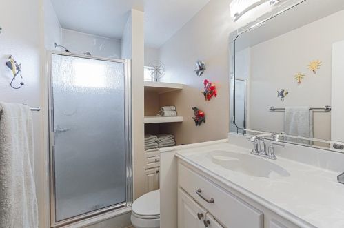 25314 Intrepid Ln, Galveston TX  77554-6612 exterior