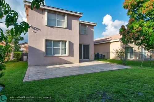 17398 20th Ct, Hollywood FL  33029-5541 exterior