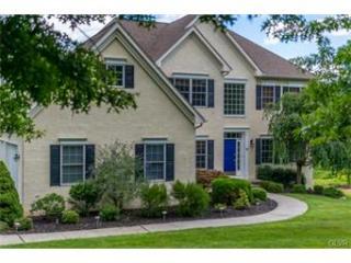 70 Connard Dr, Easton, PA 18042-8756