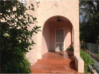 2321 58th Ave, Miami, FL 33155-2210