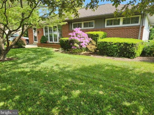 808 3rd Ave, Parkesburg, PA 19365-1312