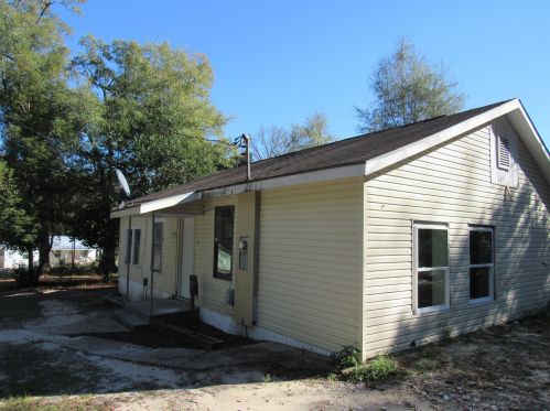 118 Toledo Ave, Defuniak Springs, FL 32433-7485