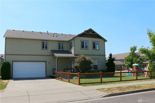1252 Spruce Cir, Lynden, WA 98264-9063