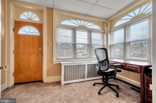 102 Boxwood Rd, Wilmington, DE 19804-1823