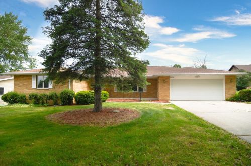 2059 Jamesford Ave, Green Bay, WI 54302-4027