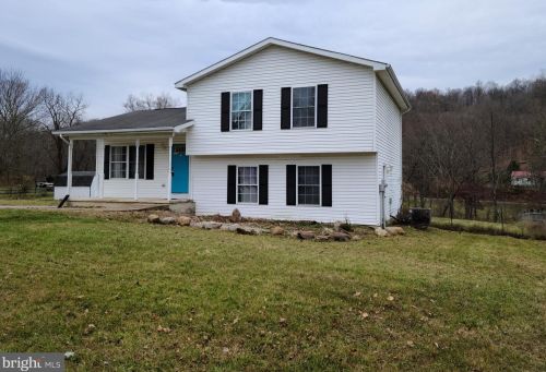 115 Jared Ct, Hedgesville, WV 25427-5740