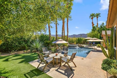 49435 Rio Arenoso, La Quinta CA  92253-6401 exterior