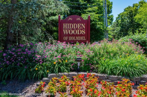 103 Lexington Ct, Holmdel Village NJ  07733-2765 exterior