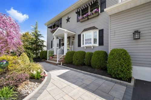 115 Lacosta Pl, South Plainfield, NJ 07080-3505