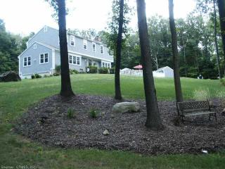 605 Georges Hl Rd, Southbury CT  06488-2666 exterior