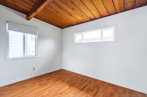 4217 Gresham St, San Diego CA  92109-5342 exterior