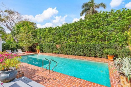 206 Seabreeze Ave, Delray Beach FL  33483-7022 exterior