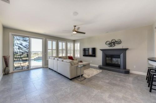 1573 Terracina Dr, Folsom CA  95762-5407 exterior