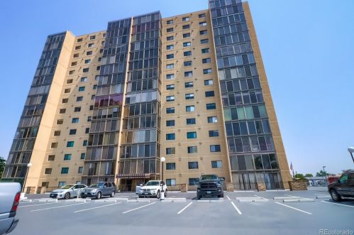 7877 Mississippi Ave, Denver CO  80226-4323 exterior