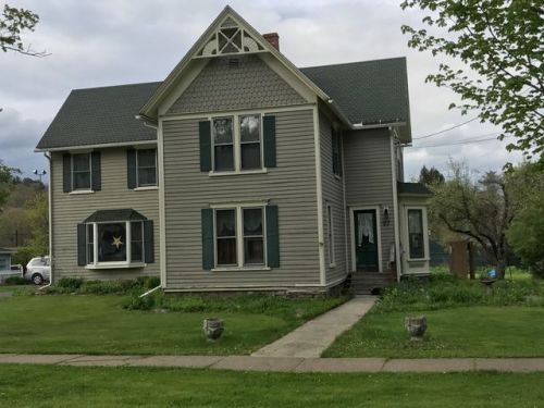 27 Greenlawn Ave, Coventryville, NY 13733-1139