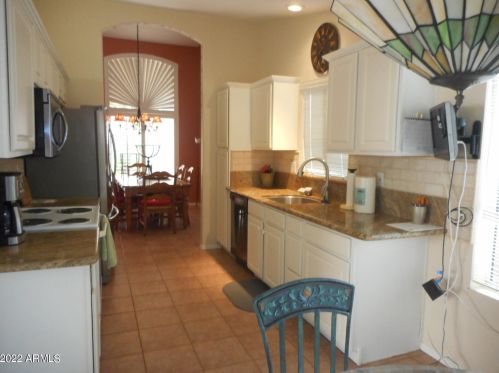 19510 83rd Ln, Peoria AZ  85382-8733 exterior