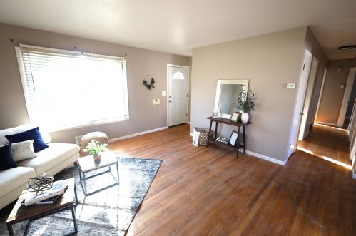 8310 Brentwood Ave, Milwaukee WI  53223-5533 exterior