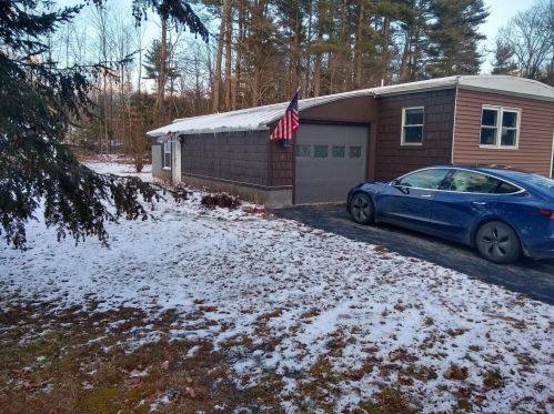 51 Maple Dr, Rindge, NH 03461-5517