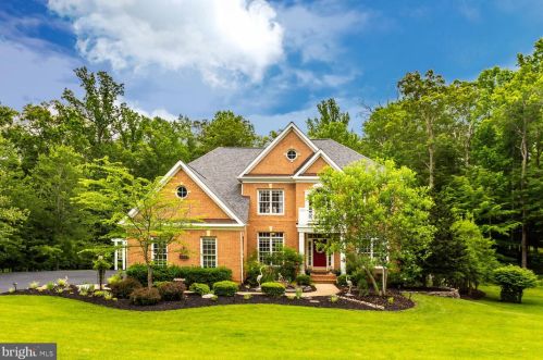 11035 Bacon Race Rd, Woodbridge, VA 22192-5754