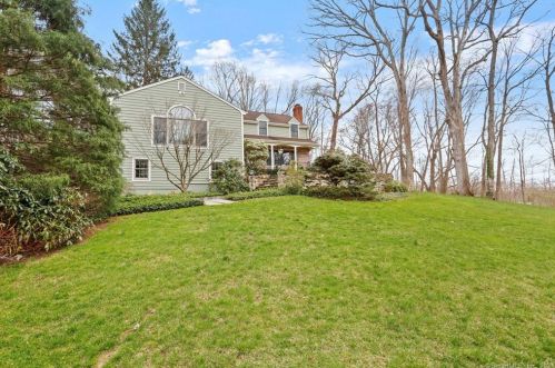 111 Little Brook Rd, New Canaan CT  06840-4917 exterior