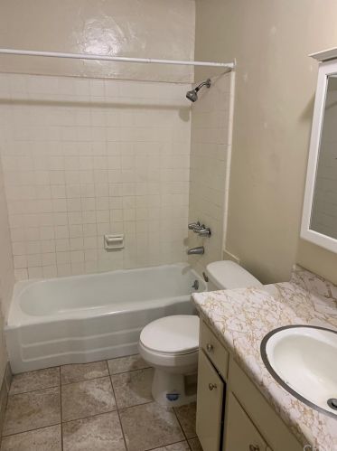 4212 10 St, Long Beach CA  90804-3906 exterior