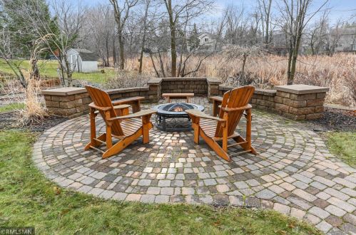 1306 16th Ave, Columbus MN  55025 exterior