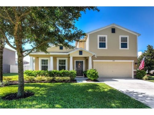 4945 Waters Gate Dr, Tavares, FL 32778-6209