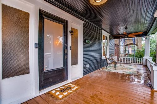 710 Bishop Ave, Dallas, TX 75208-4338