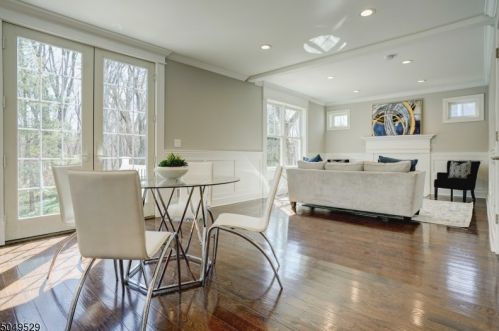 823 River Rd, Chatham Township NJ  07928-1026 exterior