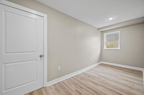 139 42nd St, Pittsburgh PA  15201-3136 exterior