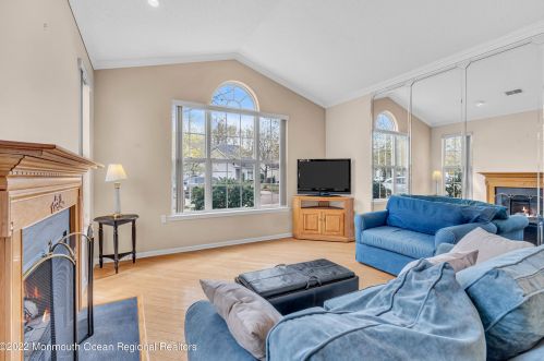 22 Morning Glory Ct, Bricktown NJ 08724-2789 exterior